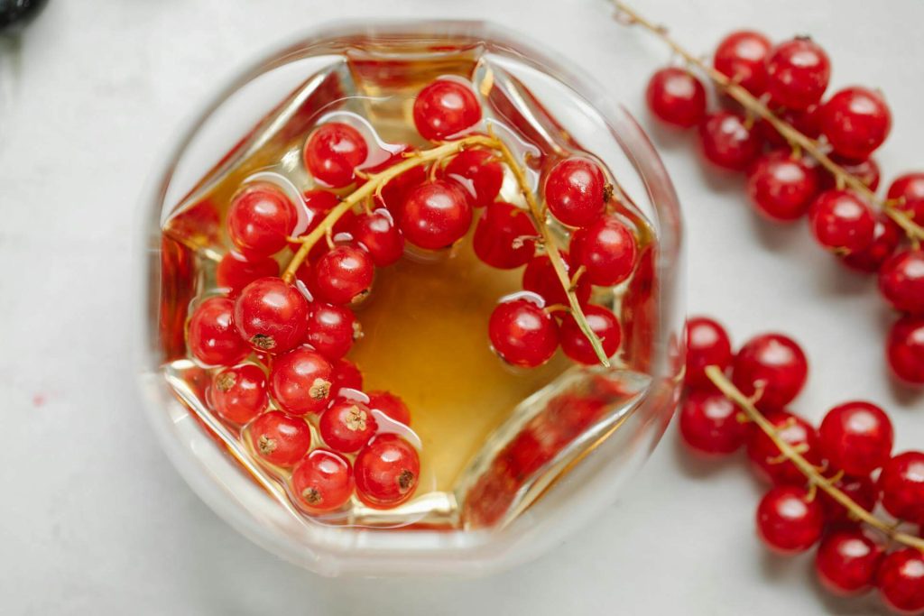 While traditional whiskey is carb- and sugar-free, flavored whiskeys and whiskey-based liqueurs are not