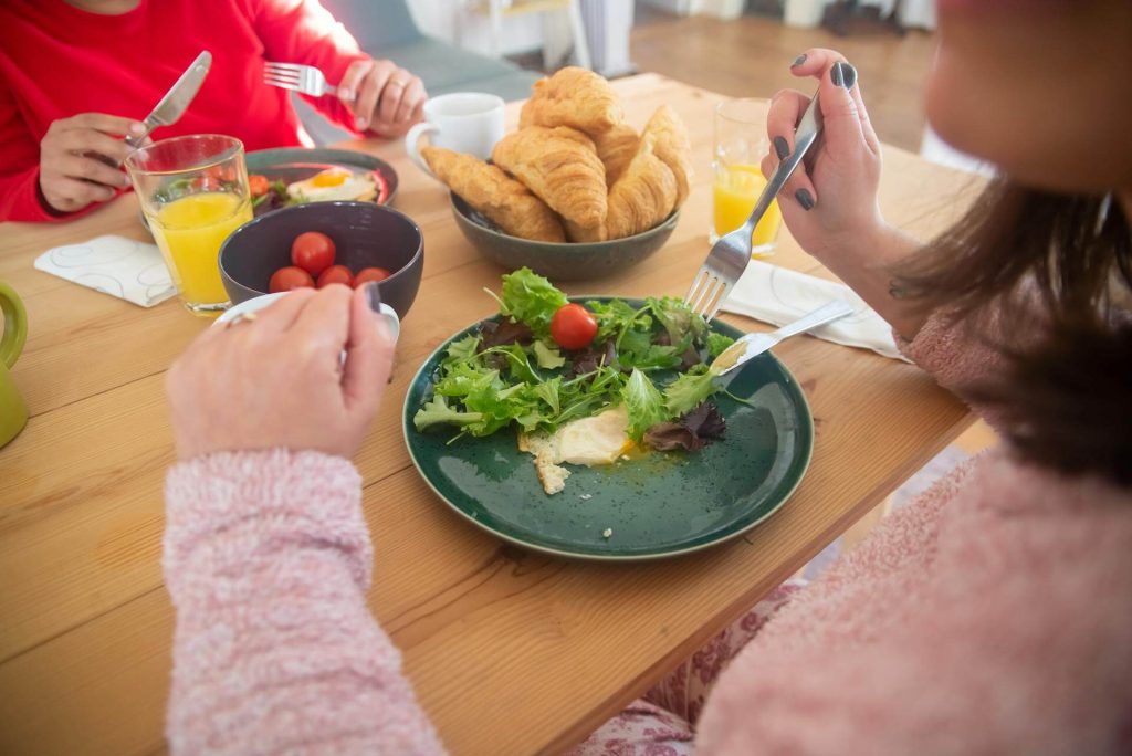 Famous & Everyday Quotes on Eating Healthy